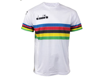 Se Diadora - Cykel T-Shirt med VM striber - Str. 8 år - Hvid ❤ Kæmpe udvalg i Diadora ❤ Hurtig levering: 1 - 2 Hverdage samt billig fragt - Varenummer: CKP-5704796028907 og barcode / Ean: &